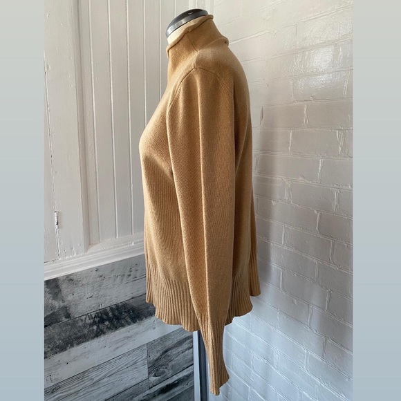 FRENCH CONNECTION turtleneck. - Picture 6 of 7